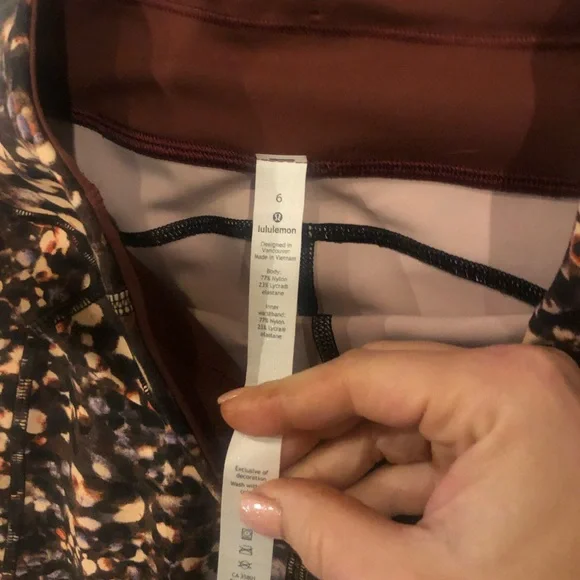 Lululemon Invigorate High-Rise Tight 25" NWOT - Picture 10 of 16